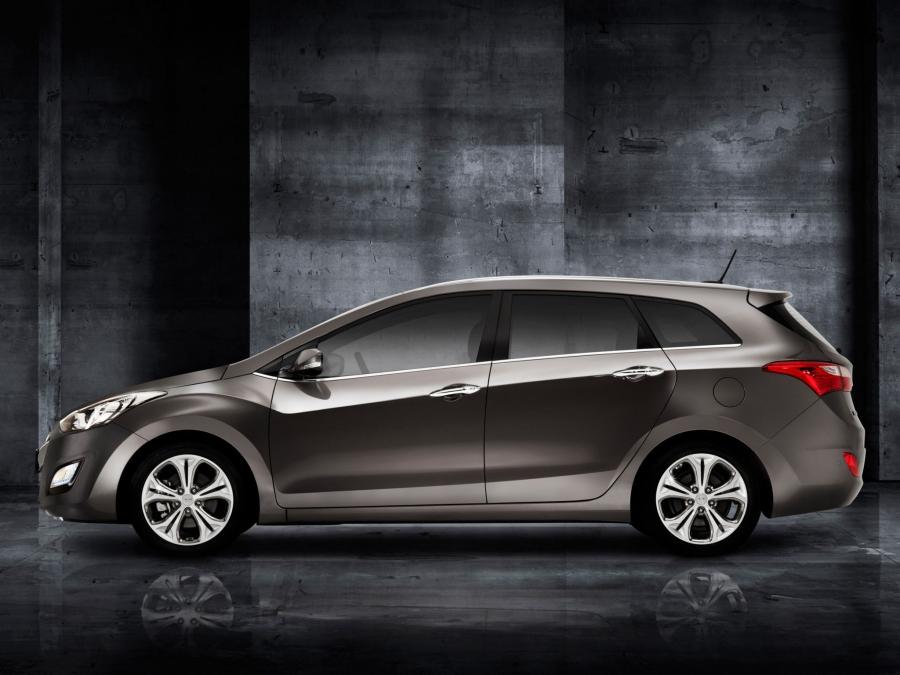  Hyundai i30 Wagon 2012 года  (фото 3 из 19)